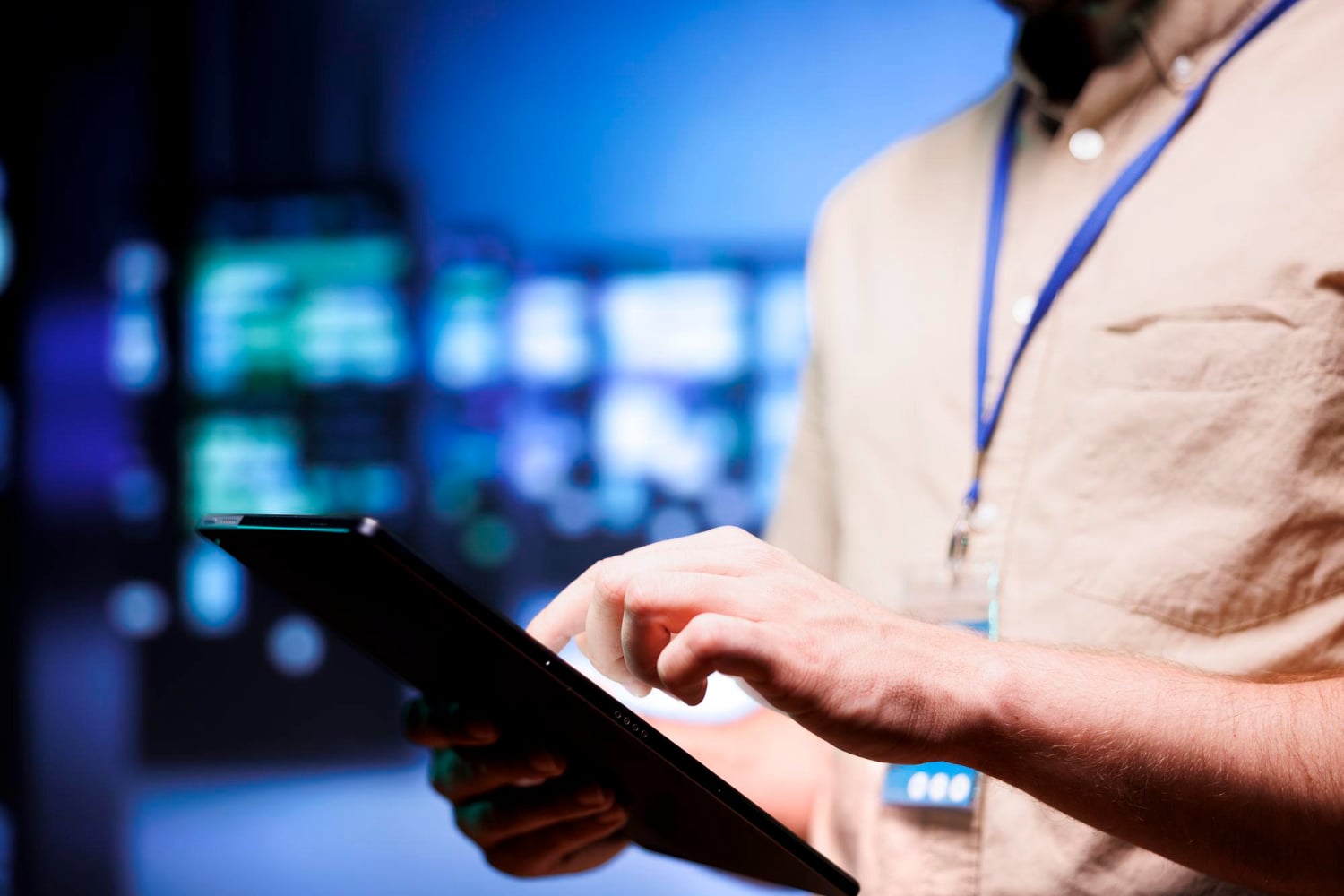 A Ezatec comunica que a garantia das baterias Long para aplicações em flutuação (UPS, Sistemas de alarme e de Segurança, Iluminação de Emergência